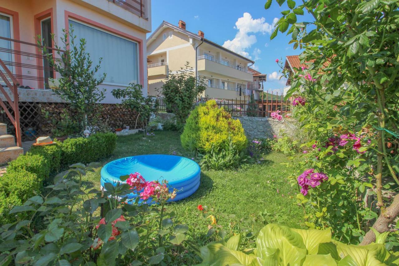 Apartmani Mishe Vevčani Extérieur photo