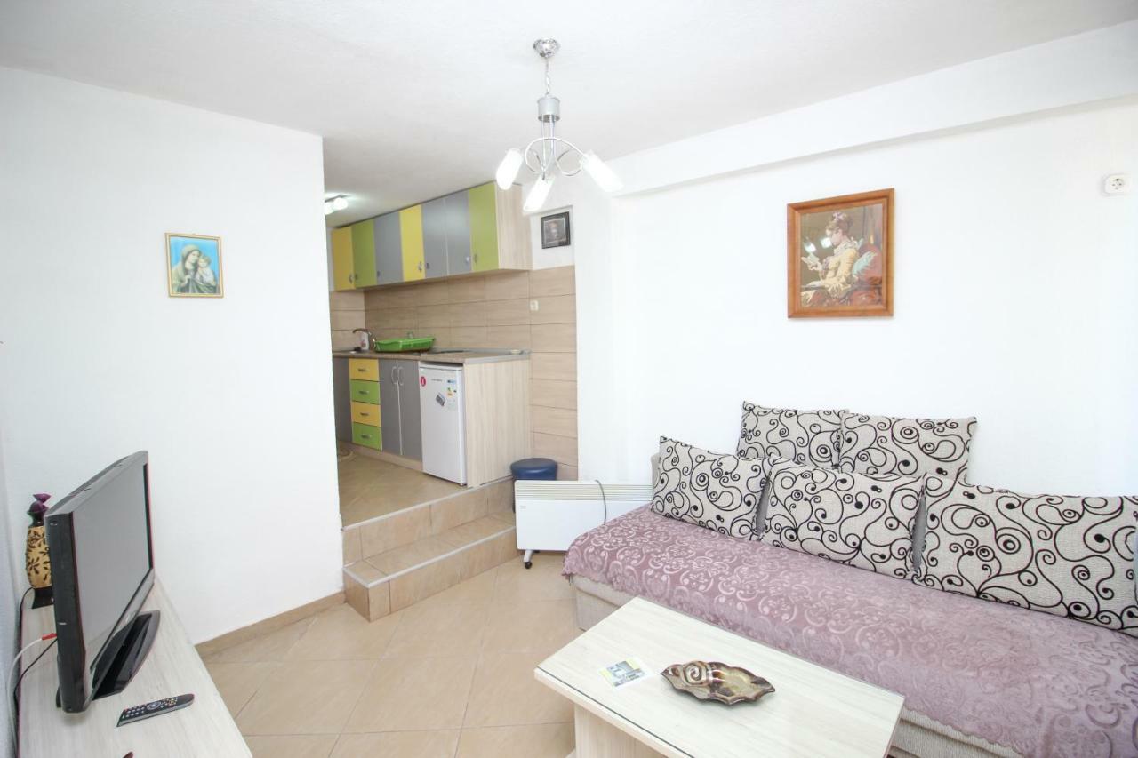 Apartmani Mishe Vevčani Extérieur photo